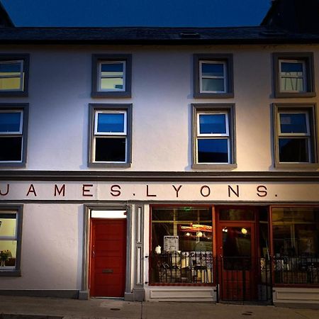 'James Lyons' The Old Main St Ballyhaunis Luaran gambar