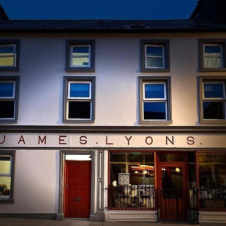 'James Lyons' The Old Main St Ballyhaunis Luaran gambar